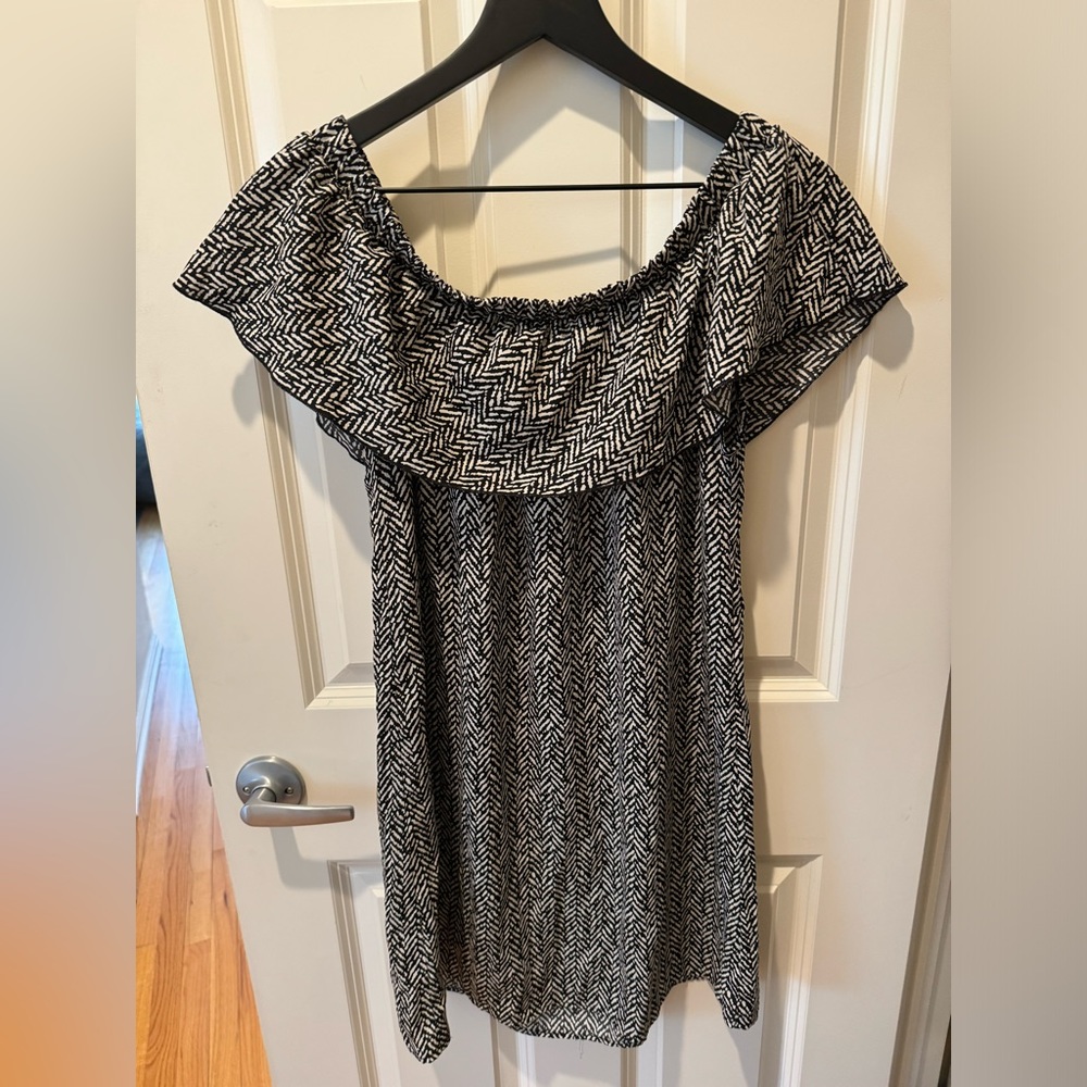 Tyche Off the Shoulder Mini dress Size M